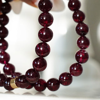 High Quality 8mm Garnet Bracelet