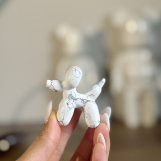 Howlite mini Balloon dog