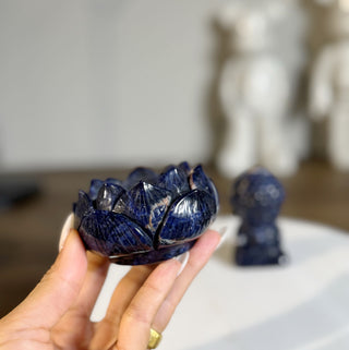 High quality Sodalite Lotus Buddha carving
