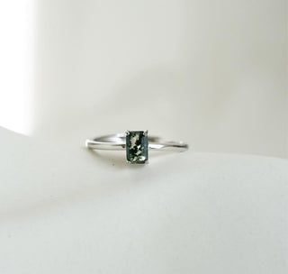 Minimalistic design  Moss Agate .925 Sterling Silver adjustable Ring