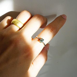Minimalistic design  Moss Agate .925 Sterling Silver adjustable Ring