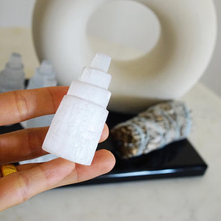 Selenite satin spar small tower | Skyscraperer