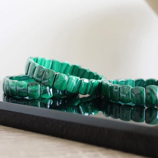 Stretchy Natural Malachite Bangle