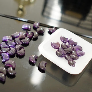 Natural Amethyst mini moon