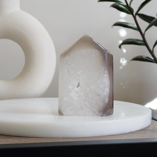Quartzy Agate Tower