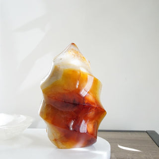 Large Carnelian Flame ( 3 lbs 10.9 oz. )