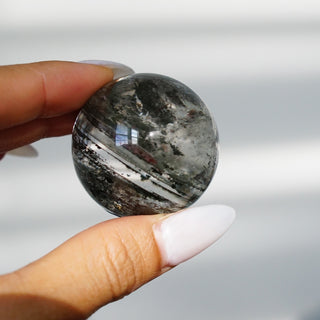 Layers Garden Quartz Sphere – 40mm