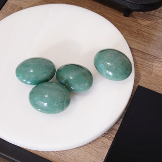 Green Aventurine Palm Stone – Stone of Luck & Opportunity